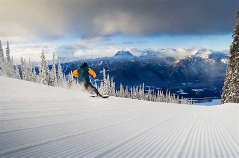 Canadas Best Ski Resorts